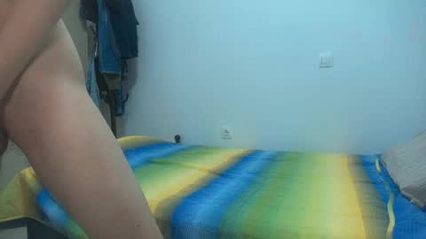 chris_anag96 online show from June 3, 9:29 pm