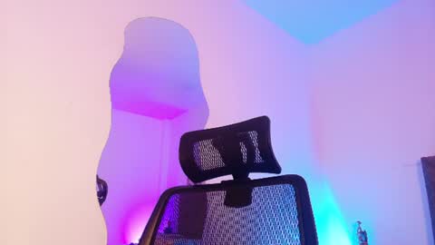 chris_clarck online show from August 14, 12:47 am