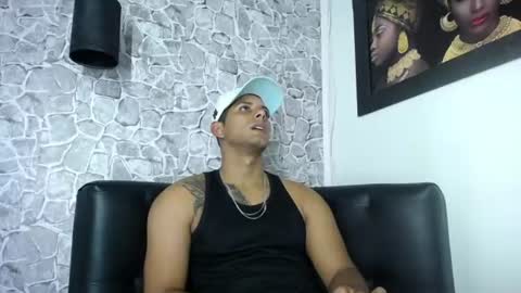 chris_dick2 online show from August 9, 8:04 am