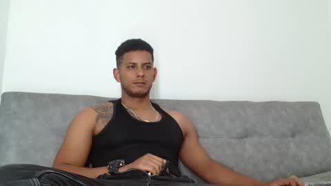 chris_dick2 online show from August 14, 7:39 pm