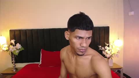 chris online show from August 7, 11:49 pm