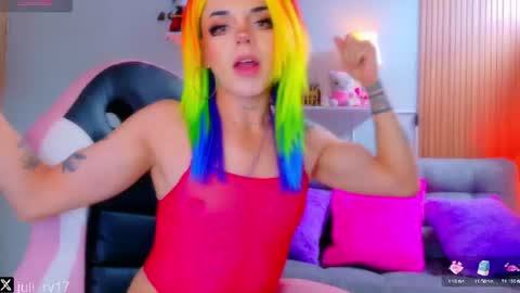 juli online show from August 1, 4:02 pm
