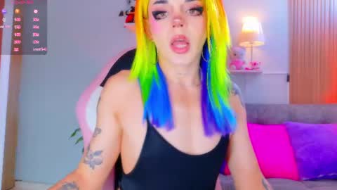 juli online show from August 7, 12:49 pm