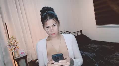 chris_sandra online show from July 30, 10:33 am