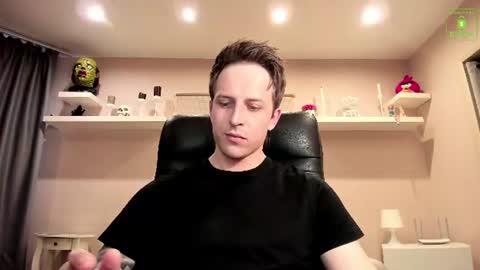 Chris online show from June 17, 2:21 am
