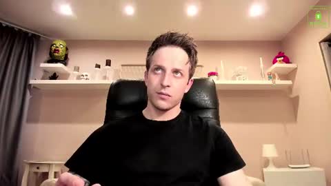 Chris online show from June 17, 4:33 am