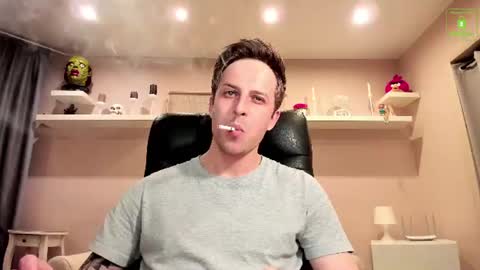 Chris online show from June 19, 1:05 am