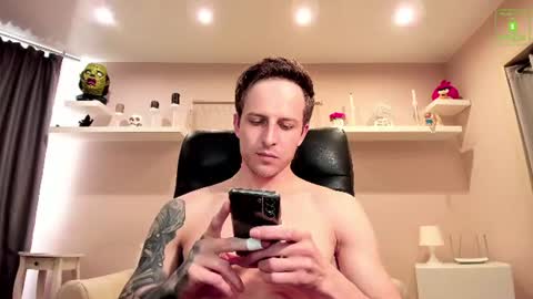Chris online show from June 19, 5:29 am