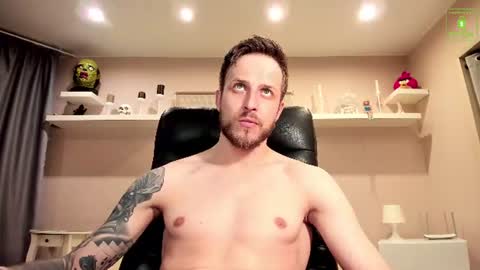 Chris online show from July 26, 11:21 pm