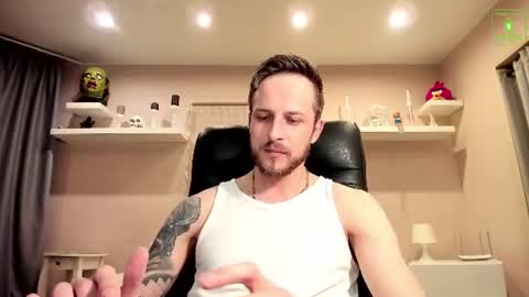 Chris online show from July 28, 11:44 pm