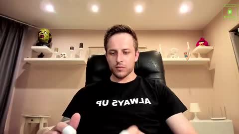 Chris online show from August 6, 2:10 am