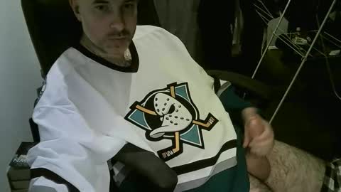 chrisprngr online show from April 9, 9:12 pm