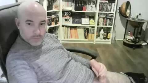 chrisprngr online show from May 10, 12:29 pm