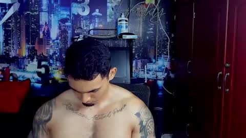 Chriss Stewart online show from June 30, 4:02 am