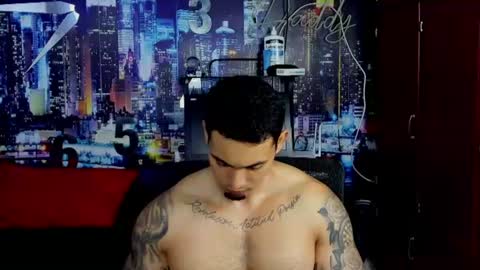 Chriss Stewart online show from July 3, 2:13 am