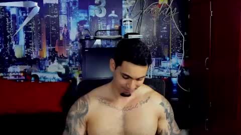 Chriss Stewart online show from July 3, 4:25 am