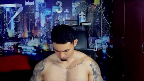 Chriss Stewart online show from July 4, 4:15 am