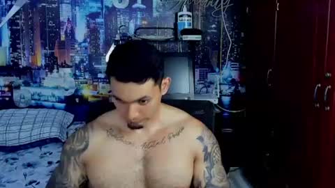 Chriss Stewart online show from July 15, 2:12 am