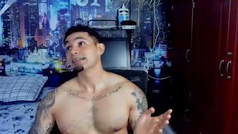 Chriss Stewart online show from July 15, 4:13 am
