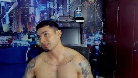 Chriss Stewart online show from August 11, 4:14 am