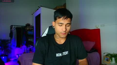 Christian Wang online show from July 20, 9:29 pm