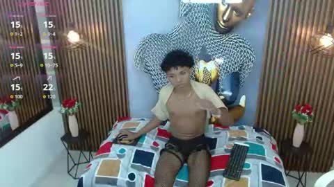 chrisshottx online show from July 4, 8:22 pm