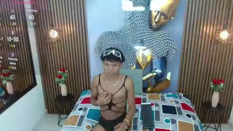 chrisshottx online show from July 11, 9:43 pm