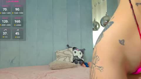 christahot online show from August 10, 6:48 am