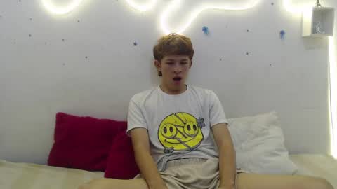 christian_foxx_ online show from August 13, 2:31 pm