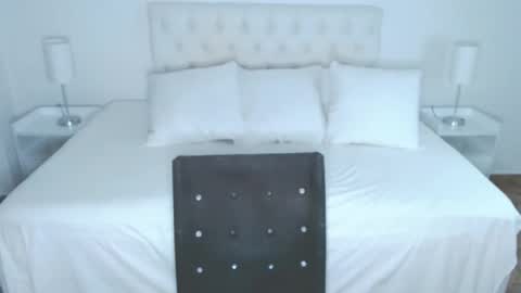 christiandiorx online show from April 28, 6:24 am