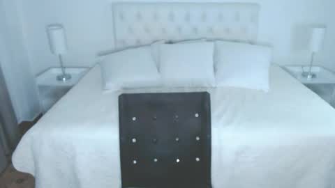 christiandiorx online show from May 4, 2:39 am