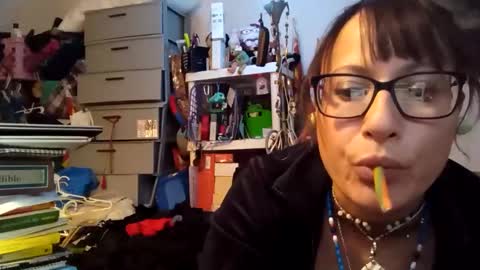 christianslutt online show from March 18, 12:38 am