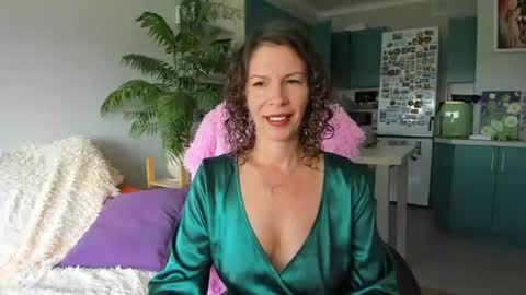 Chris online show from August 6, 12:26 pm
