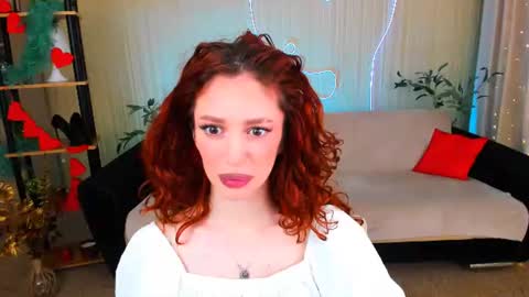 christinaconteeree online show from July 25, 8:24 pm