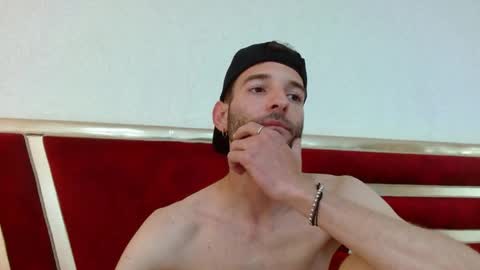 christopher__saint online show from April 11, 4:07 pm