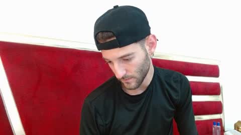 christopher__saint online show from April 11, 6:19 pm