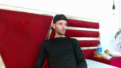 christopher__saint online show from April 13, 1:41 am