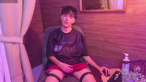 Chris online show from September 5, 7:19 pm