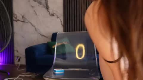 Chrystine online show from August 10, 6:37 am