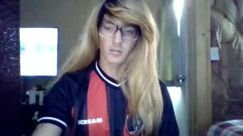 chrisvibess online show from July 28, 12:33 pm