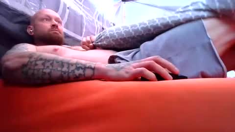 chrizto_nude online show from August 8, 7:19 am