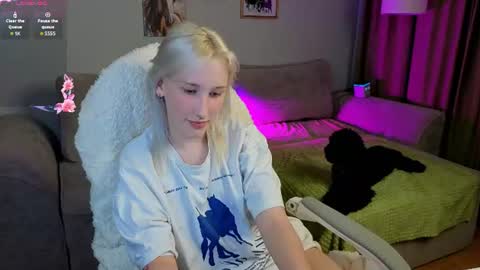 Eva online show from August 6, 5:34 pm
