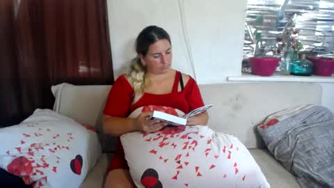Diana online show from August 11, 8:49 am