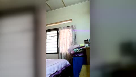 chuahboonsing online show from August 11, 5:42 am