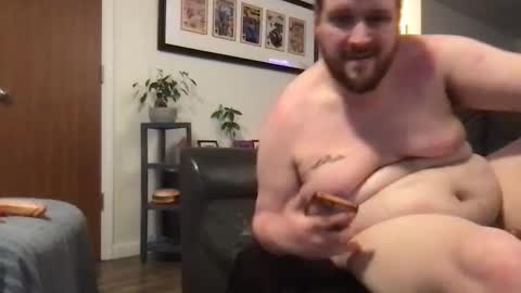 chubby_subbyxo online show from April 6, 1:37 pm