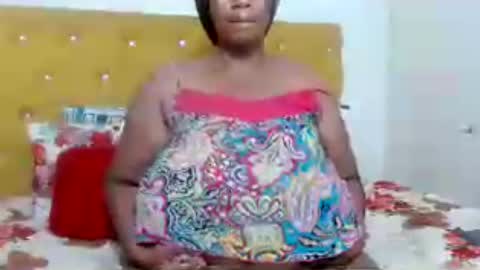chubbybubble94 online show from August 14, 1:37 pm
