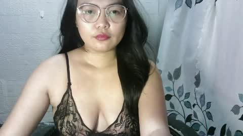 chubbycheeks27 online show from May 25, 12:07 pm