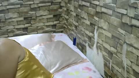chubbylove_123 online show from July 13, 12:34 pm
