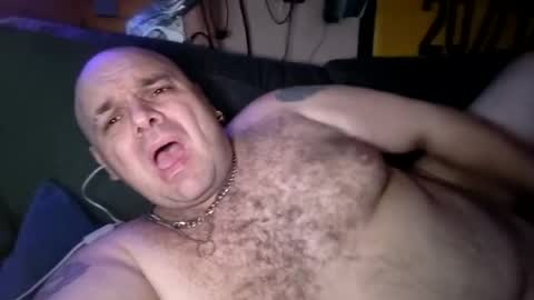 chubbyman43 online show from June 19, 3:06 am