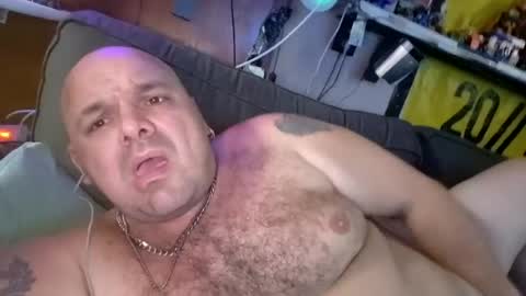chubbyman43 online show from July 26, 4:50 am
